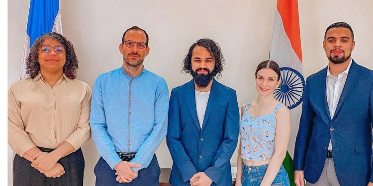 Embajador Dominicano en la India recibe bailarines hindú que participarán en Festival de Bachata en Puerto Plata