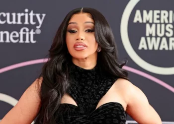 Cardi B se declara culpable de agresión contra striptease