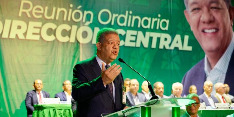 Fuerza del Pueblo se convierte en partido con mayor número de mujeres en su alta dirección