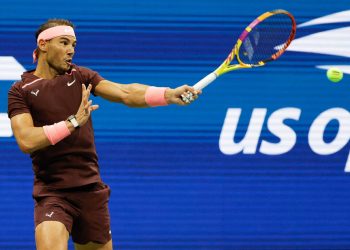 Nadal pone la velocidad de crucero para superar a Gasquet