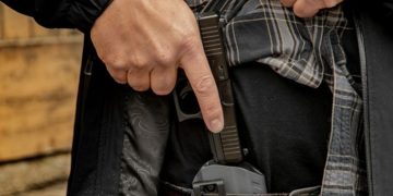 En vigor NY ley prohíbe armas de fuego áreas sensibles