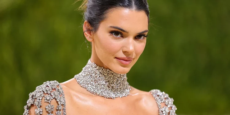 Kendall Jenner estuvo tranquila al mostrar los pezones