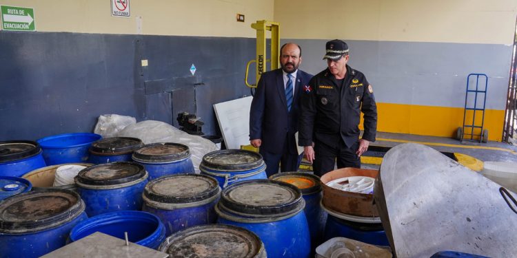 CECCOM decomisa un millón medicamentos falsificados y desmantela laboratorios clandestinos en SD y Santiago &nbsp;