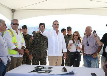 Abinader apoya llamado de ONU de enviar fuerza internacional a Haití
