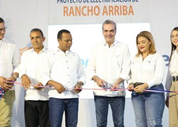 Presidente Abinader deja iniciadas y entrega obras por RD$ 5,419.5 millones en Barahona y Ocoa