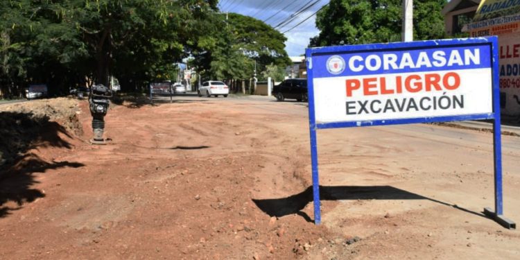 Coraasan concluye sustitución tramo colector aguas residuales colapsó en avenida Antonio Guzmán