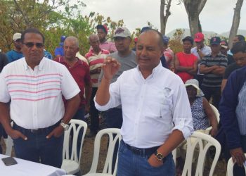 Viceministro de Agricultura supervisa medidas del Gobierno para ayudar productores afectados por Fiona