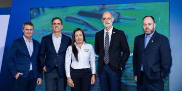 Farmaconal presenta  junto a la empresa WEST Química su nueva línea de productos  “VIVIA” 