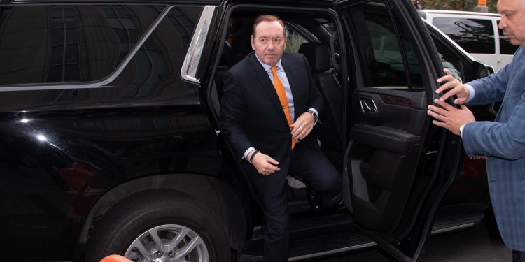 Kevin Spacey, absuelto de las acusaciones de abuso sexual