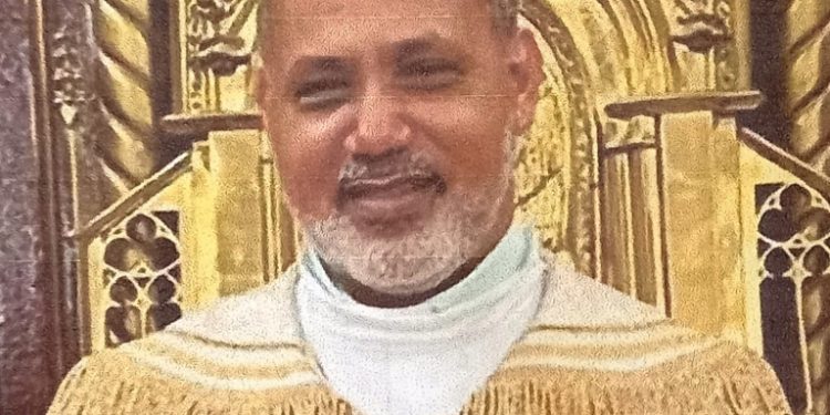 Celebran 25 años ordenación sacerdotal del padre Lucas