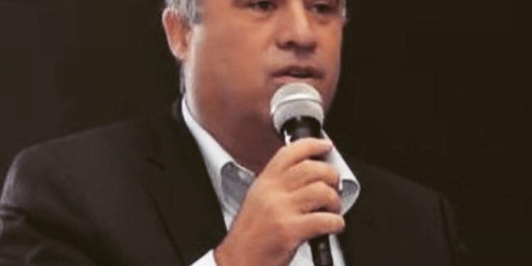 Pedro Domínguez Brito renuncia del PLD: «Lo económico se impone a los principios»