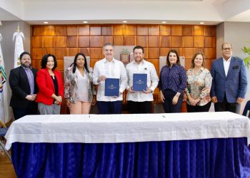 Propeep otorgará 30 becas para estudios municipales de grado y posgrado en Unicaribe