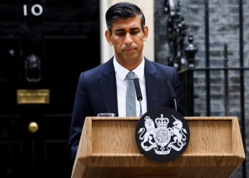 Rishi Sunak asumió como premier británico y prometió corregir los errores de Liz Truss