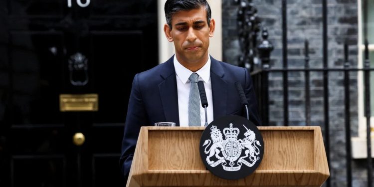 Rishi Sunak asumió como premier británico y prometió corregir los errores de Liz Truss