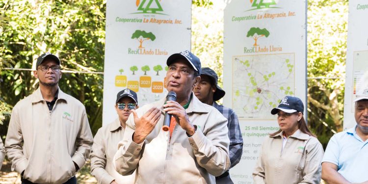 Jornada de Siembra en Pico Diego de Ocampo-Bosque APEDI