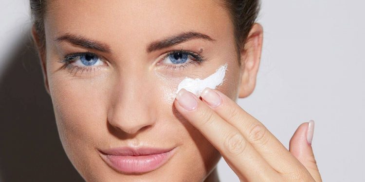 Vitamina C, retinol, ácido hialurónico… Consigue una piel perfecta con estos tratamientos ‘flash’