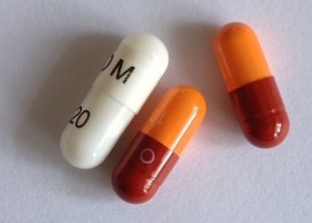 Omeprazol: ¿cuándo y cómo debemos tomarlo?