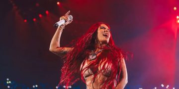 Un bebé nace en el concierto de Karol G