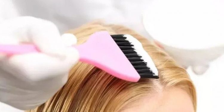 Cuál es la relación entre los productos químicos para alisar el pelo y el cáncer de útero, según la ciencia