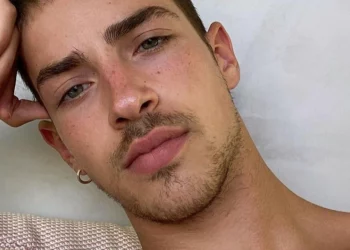 Detienen a un estafador que se hacía pasar por el actor Manu Ríos de la serie Élite para pedir fotos íntimas