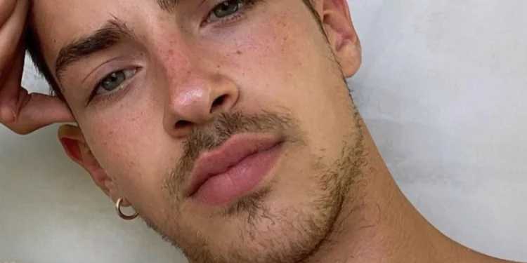 Detienen a un estafador que se hacía pasar por el actor Manu Ríos de la serie Élite para pedir fotos íntimas