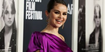 Selena Gómez destapa sin tapujos la crudeza de la fama en filme «My Mind & Me»