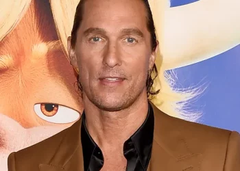Matthew McConaughey es Persona del Año por su labor en favor a la ley sobre armas tras masacre en Texas
