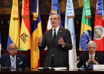 Abinader:  Mecanismos de diálogo son esenciales para democratización, cooperación e institucionalidad de Iberoamérica