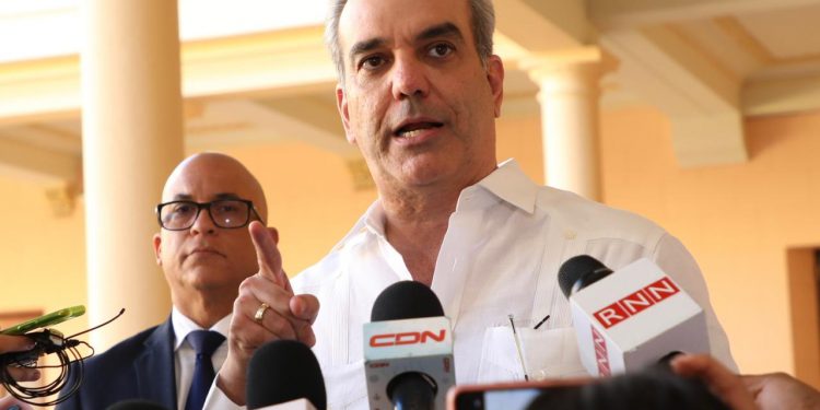 Presidente Abinader califica de inaceptables e irresponsables las declaraciones del alto comisionado ONU