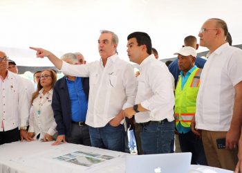 Presidente Abinader supervisa saneamiento Arroyo Gurabo que tiene una inversión de RD$ 1,500 millones