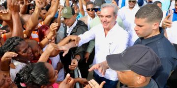 Presidente Abinader visitará Santiago y Moca este viernes y sábado