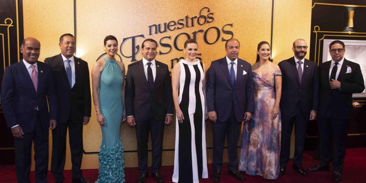 Banreservas premia la excelencia y los años de servicio de 348 colaboradores 