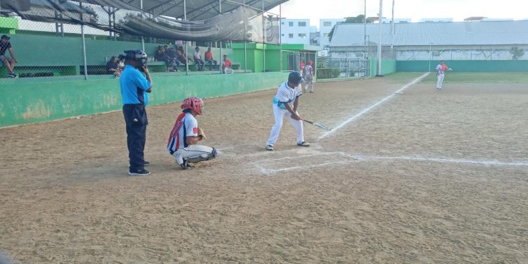 Edenorte Campeón Triangular Gubernamental Softbol Navideño