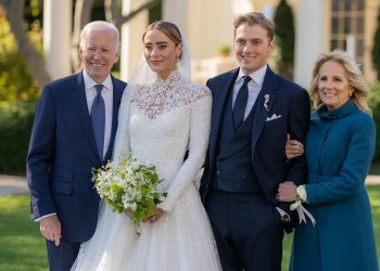 La nieta de Joe Biden se casa en la Casa Blanca