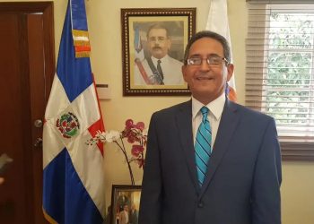 Abel y PLD se quedan sin gente, renuncia Luis Estrella, miembro del CC