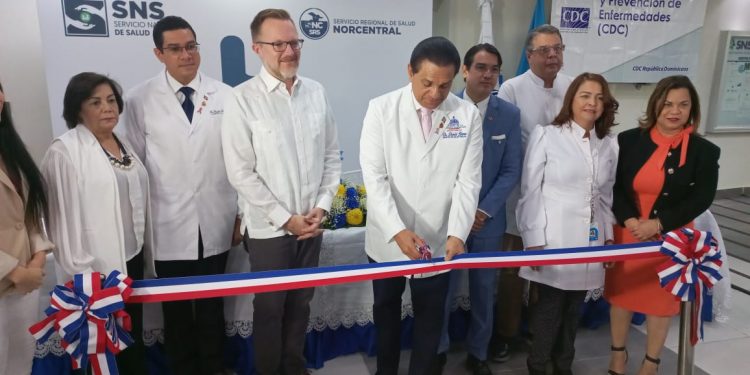 Ministro Salud Pública agradece a EE. UU. apoyo al sistema de salud y la lucha COVID-19