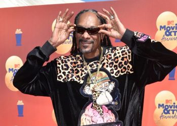 Por ahí viene la película biográfica de Snoop Dogg