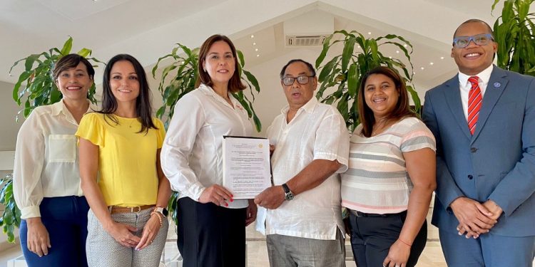 Destino Puerto Plata promueve la protección de niños y adolescentes en el turismo