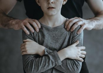 Abuso sexual infantil: cómo prevenirlo y qué hacer si se produce