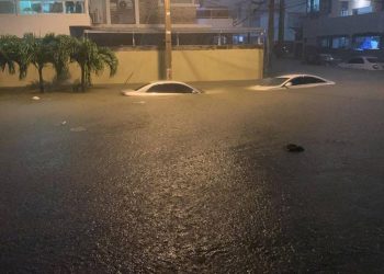 Presidente Abinader suspende actividades por las inundaciones en la capital