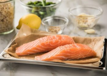 Cuáles son los 13 alimentos antiinflamatorios que se deben incluir en la dieta