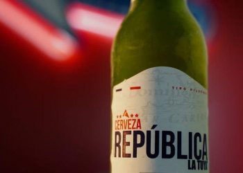 Santiago Matías afirma que vender cerveza República deja más que las drogas