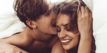 Llegar al orgasmo a la vez: qué puede ayudar a conseguirlo