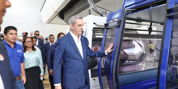 Presidente Abinader inicia fase de prueba como se tenía previsto del Teleférico de Los Alcarrizos