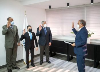 Aguilera juramenta a tres nuevos miembros del Consejo de Administración Refidomsa