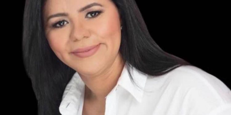 Altagracia González valora como exitoso y contundente el gran acto de juramentacion realizado por Fuerza del Pueblo en Santiago