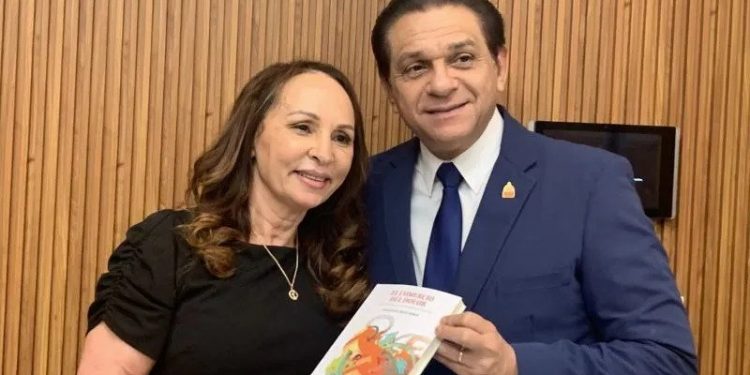 Periodista Altagracia Ortiz pone a circular en Santiago su libro “El Comercio del Dolor”