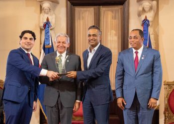 BCIE y Solidarios reconocen a Banfondesa con el Premio Gestión Institucional de Inclusión Financiera