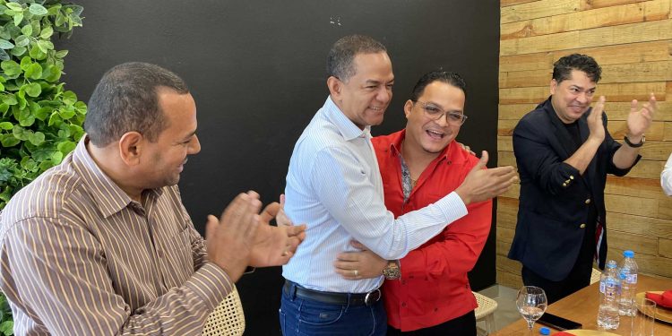 Comunicadores y empresarios artísticos incursionarán en la política a través de Justicia Social
