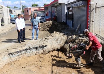 Coraasan impactará más de cien viviendas con obra de agua potable en Cerros de Tuna